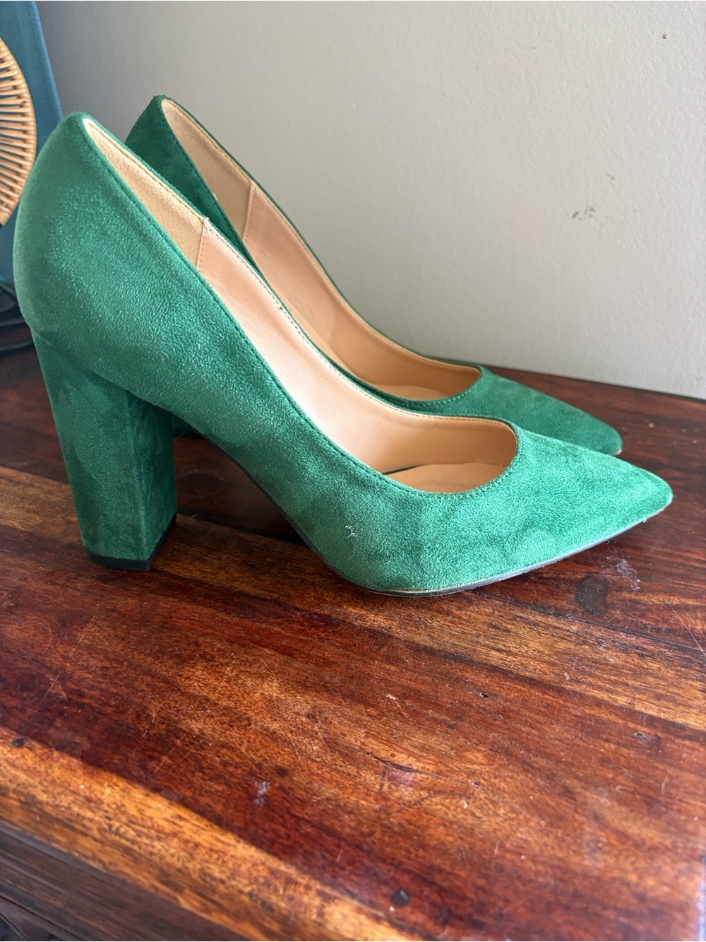 Women's Green Suede Block Heel Pumps